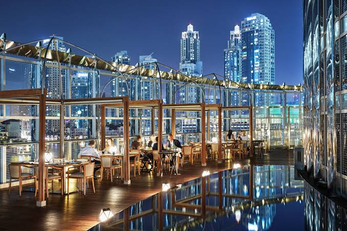 كيف تأكل في أفخم فنادق دبي مقابل 75 درهماً أو أقل