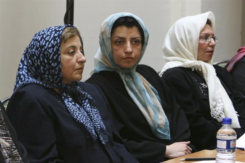 منح جائزة نوبل للسلام لعام 2023 إلى الإيرانية نرجس محمدي